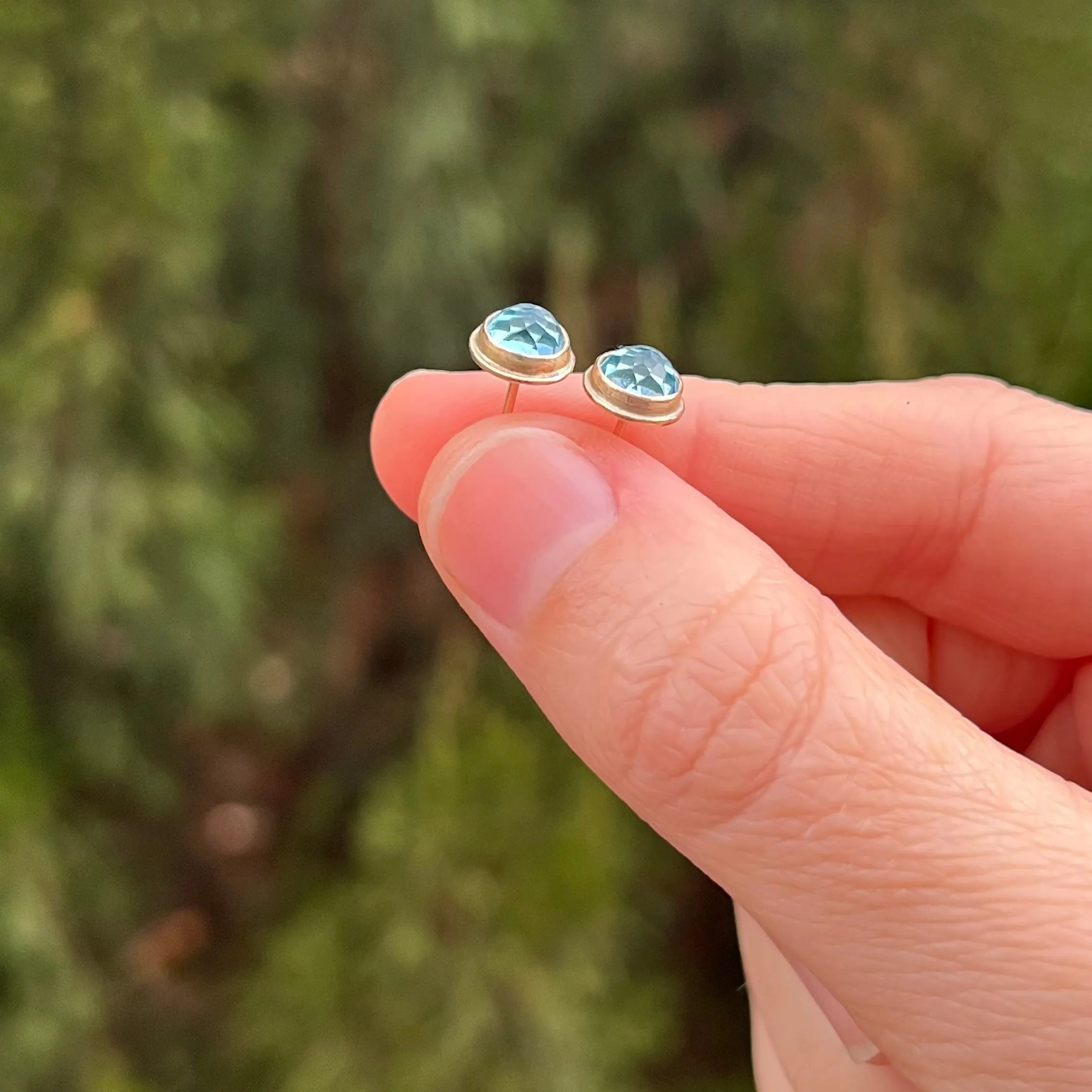 10k Swiss blue topaz stud earrings