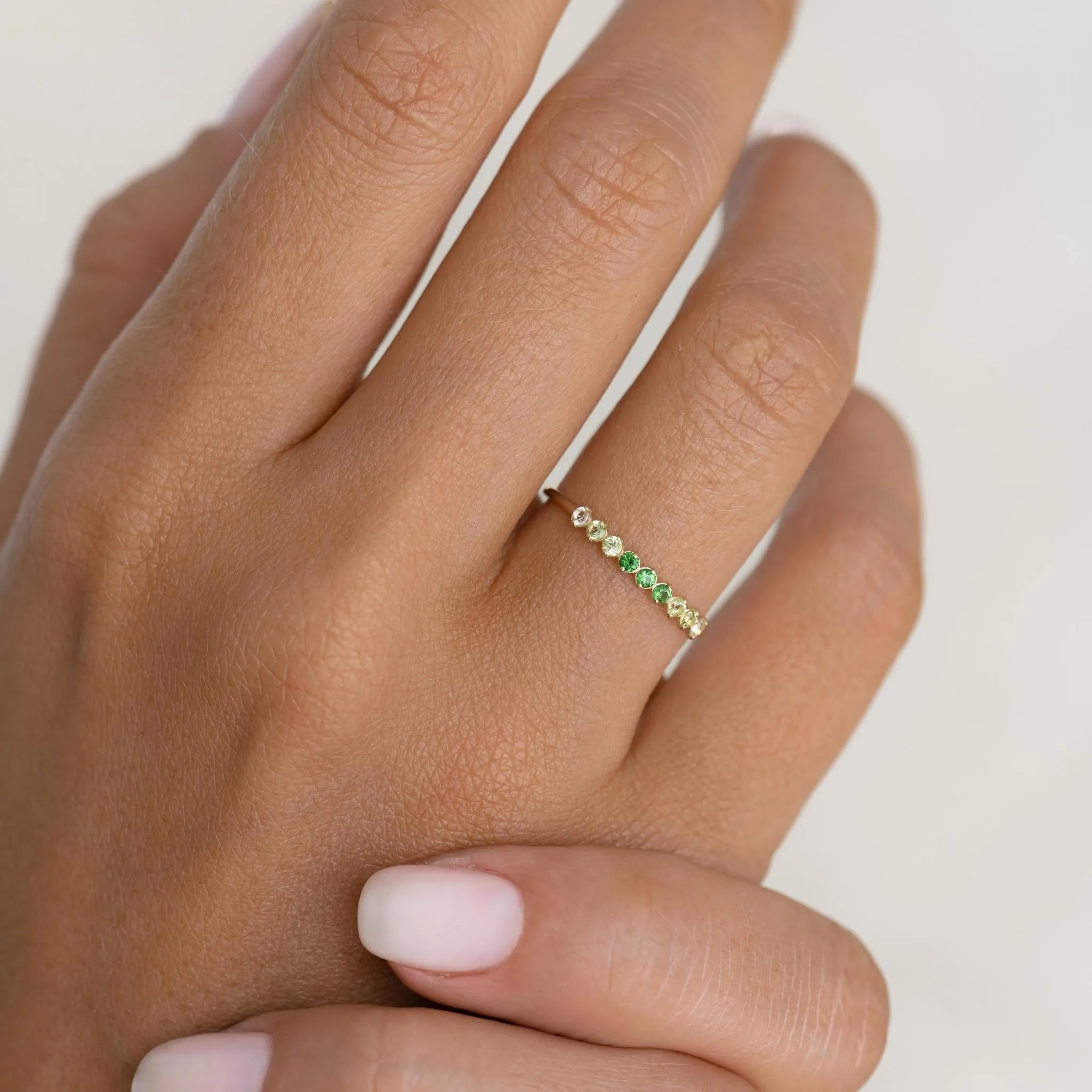 August Birthstone Ring 14k Gold - Ombre Tsavorite