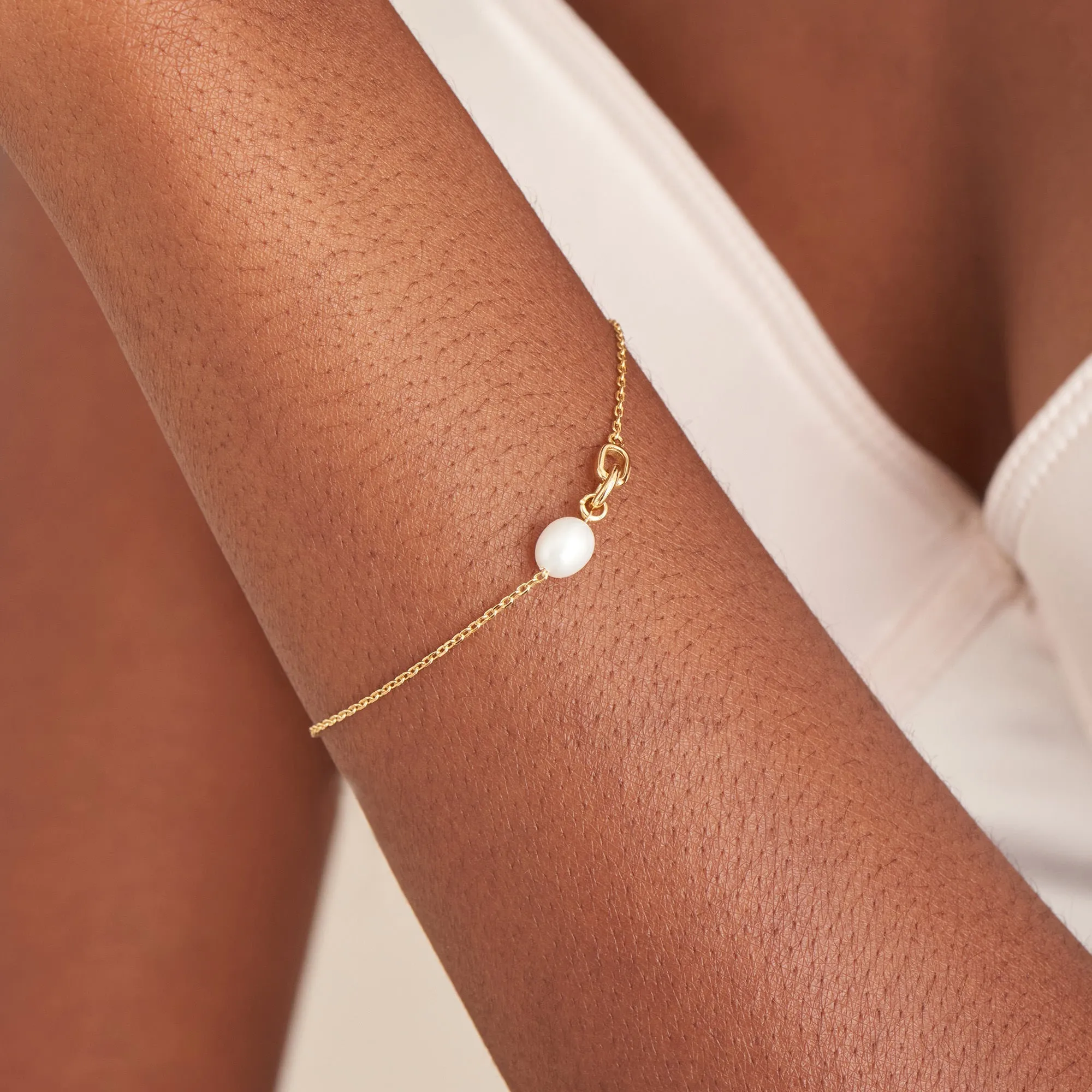 Gold Pearl Link Chain Bracelet