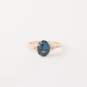 Marigold ring - 2.07 Carat Green Blue Oval Sapphire