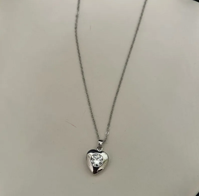 Minimalist Tiny Heart Silver Pendant Necklace