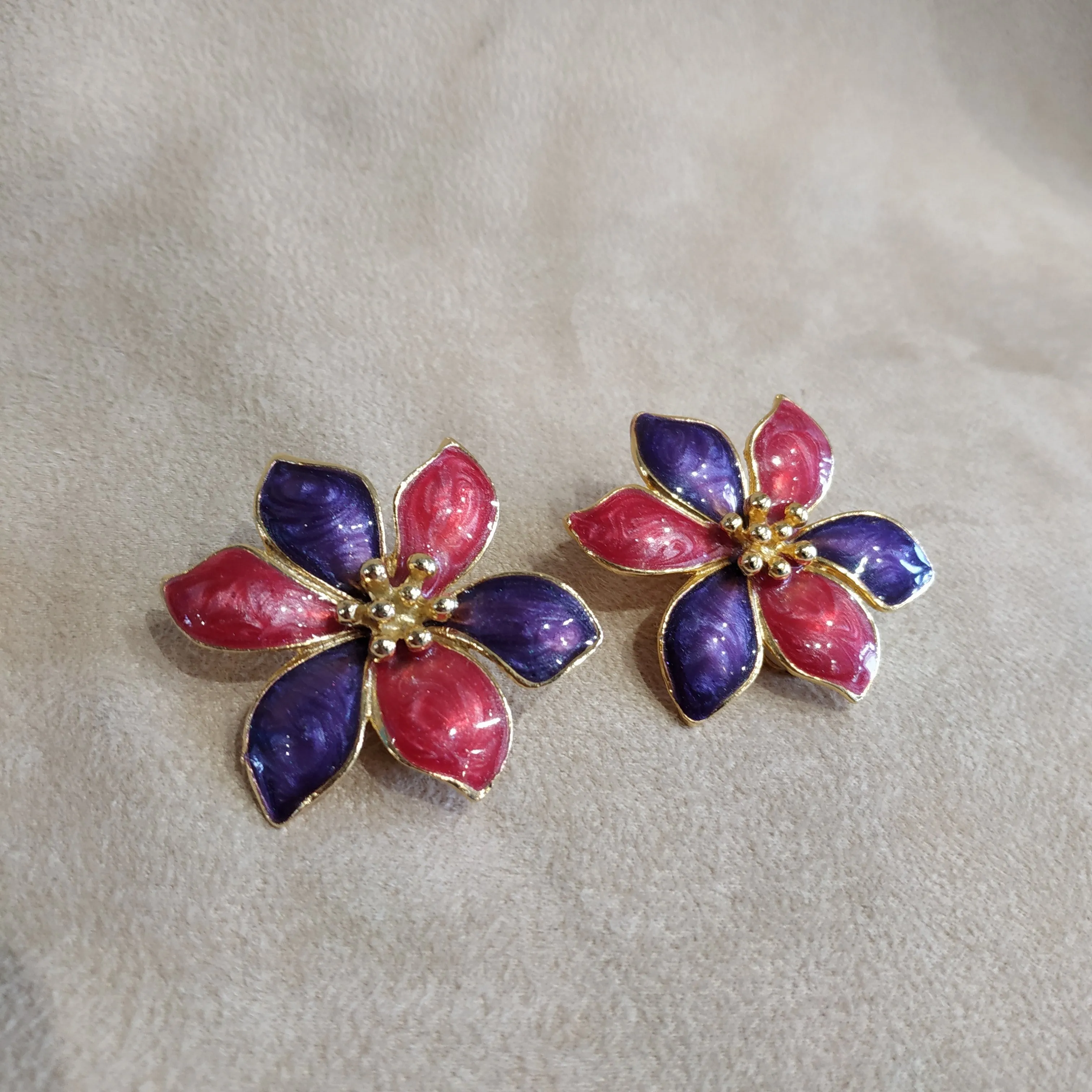 Pink Purple Vintage Enamel Flower Earrings