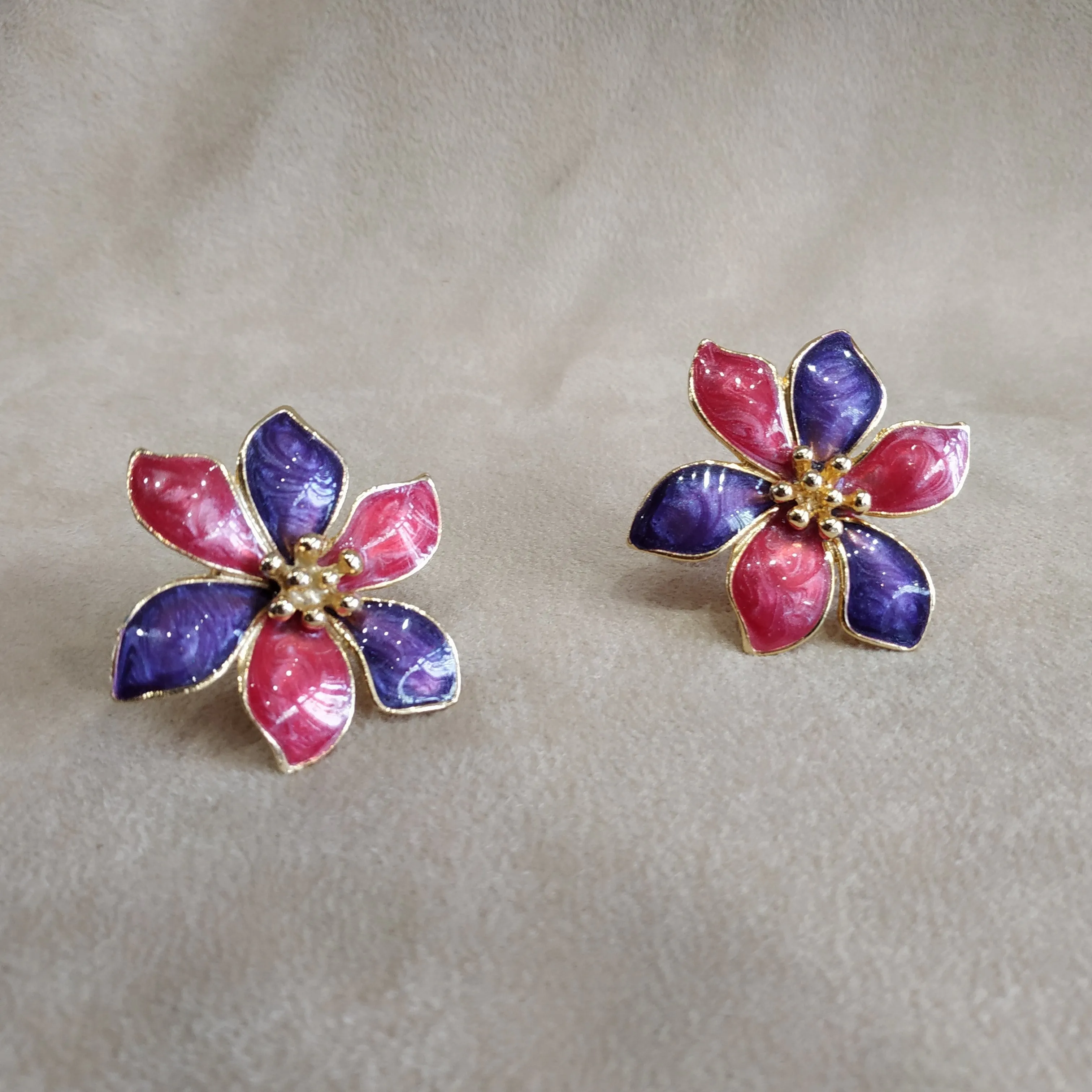 Pink Purple Vintage Enamel Flower Earrings