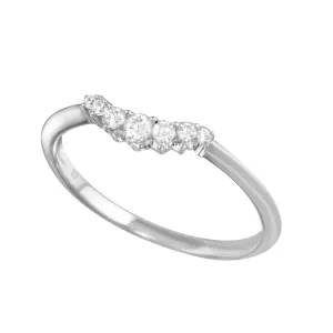 Round Diamond Arch Contour Tracer Wedding Band